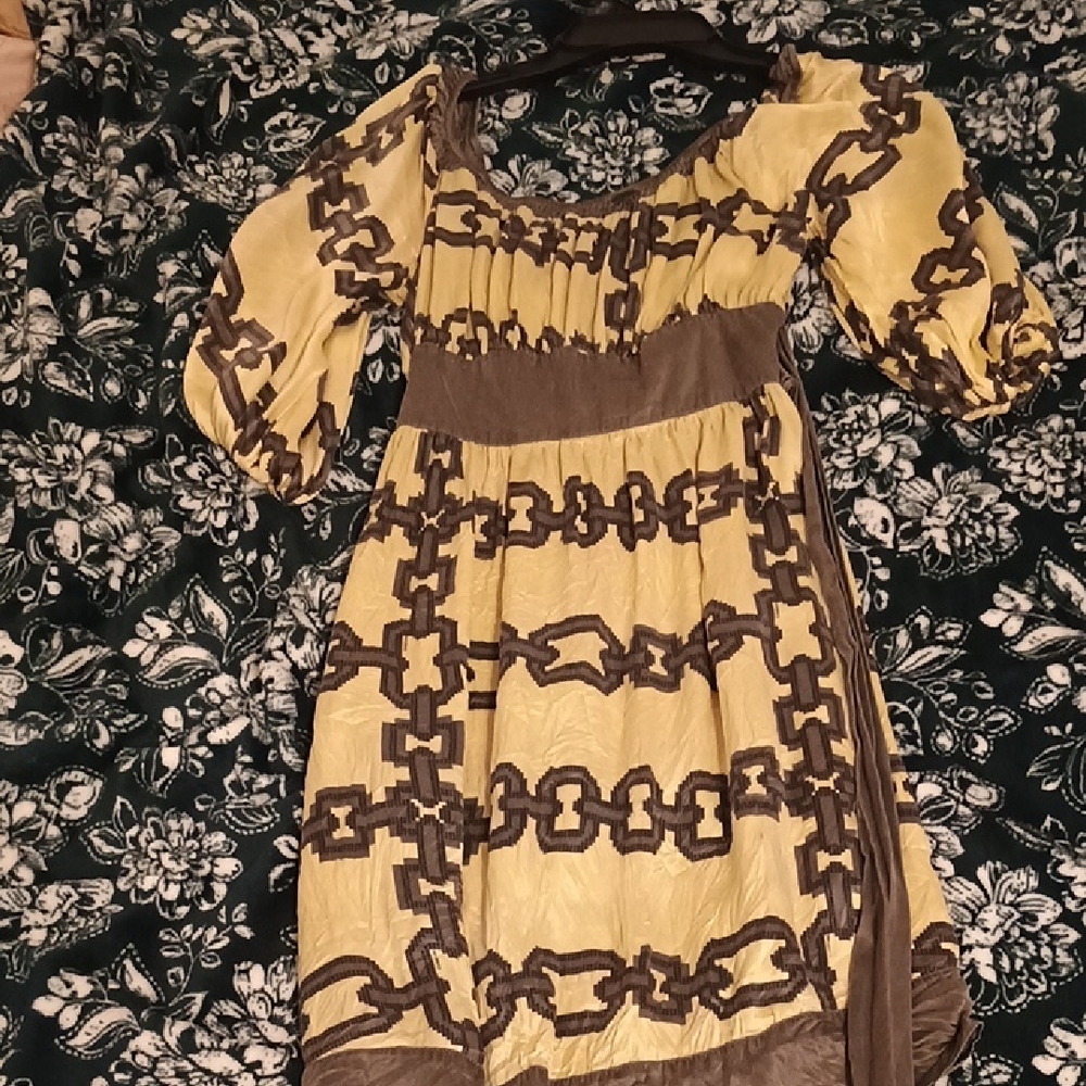 bebe Yellow and Brown Chain Print Dress